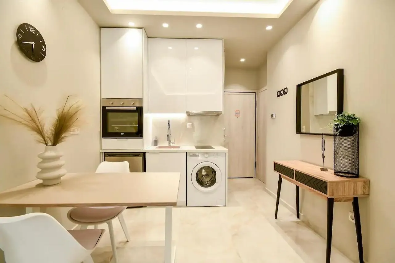 Danae Luxurious Suite #Tifhelexpo Salonicco